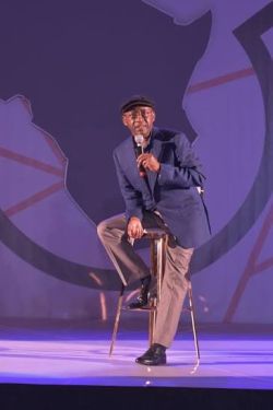 Strive Masiyiwa.jpeg